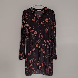 PULL AND BEAR Silky Black Long sleeve floral Mini Maxi Dress